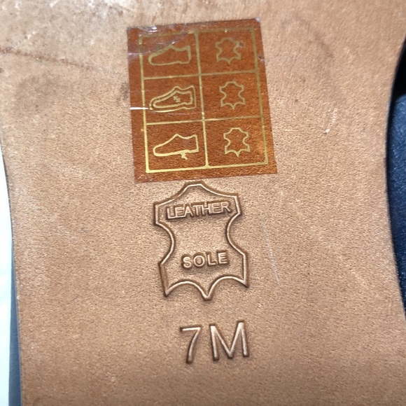 Tory Burch leather flats (&) - Picture 6 of 8